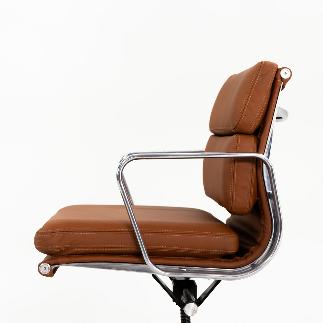 Soft Pad Management Desk Chair, Model EA435