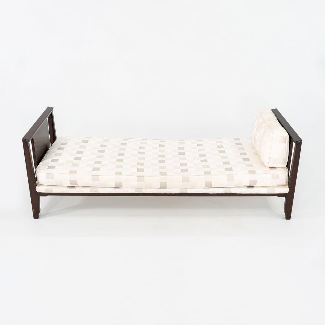 Model 5716 Daybed