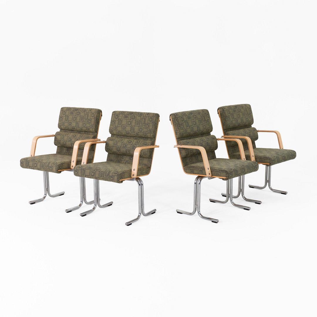Plaano Arm Chair