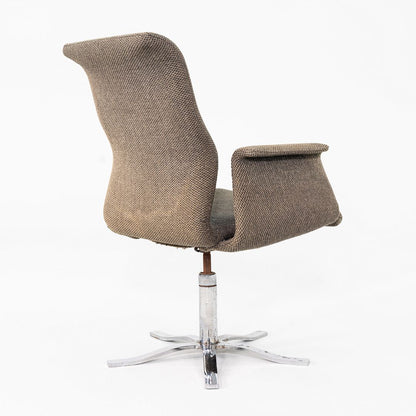 Cobra Armchair
