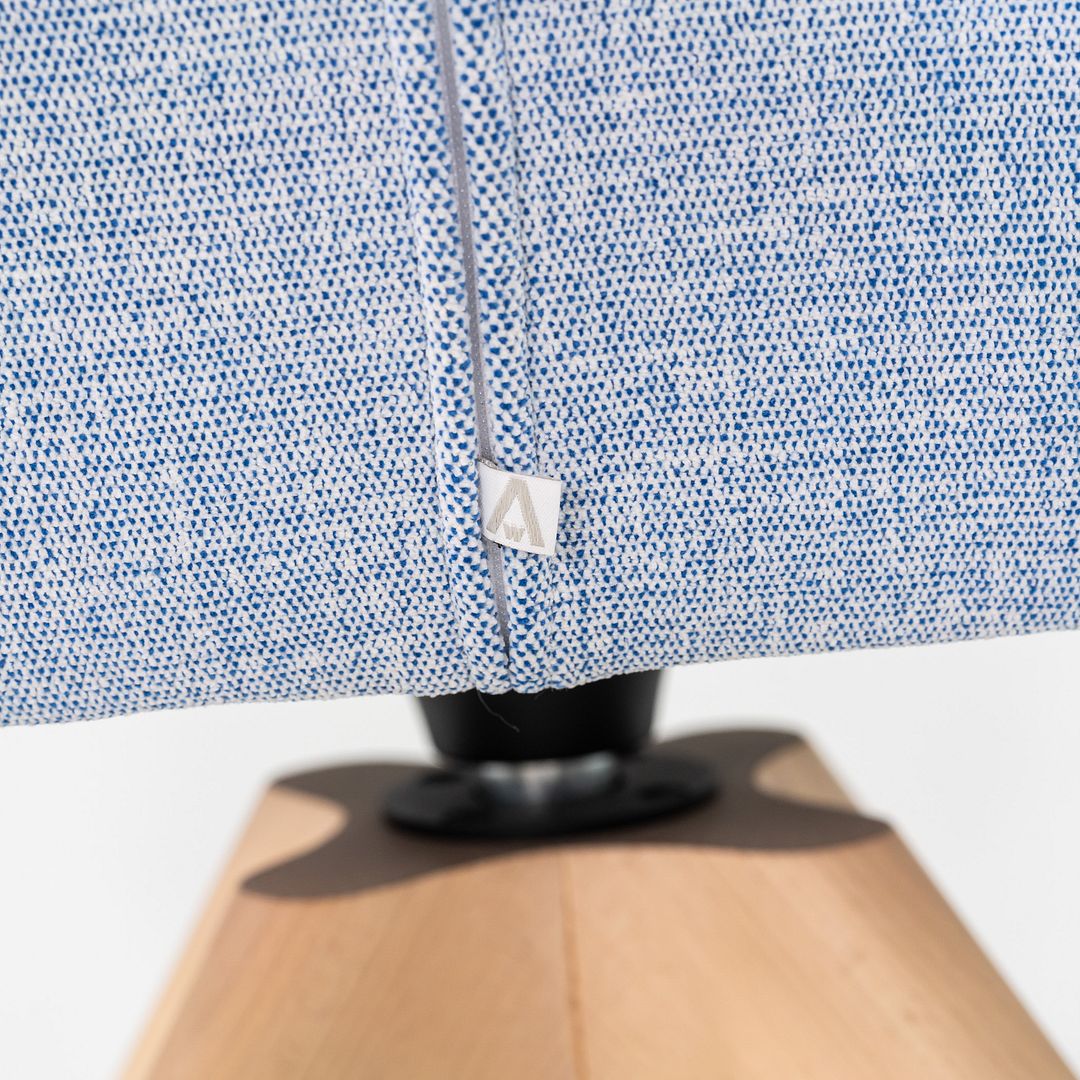 Brandy Swivel Chair, SO2997