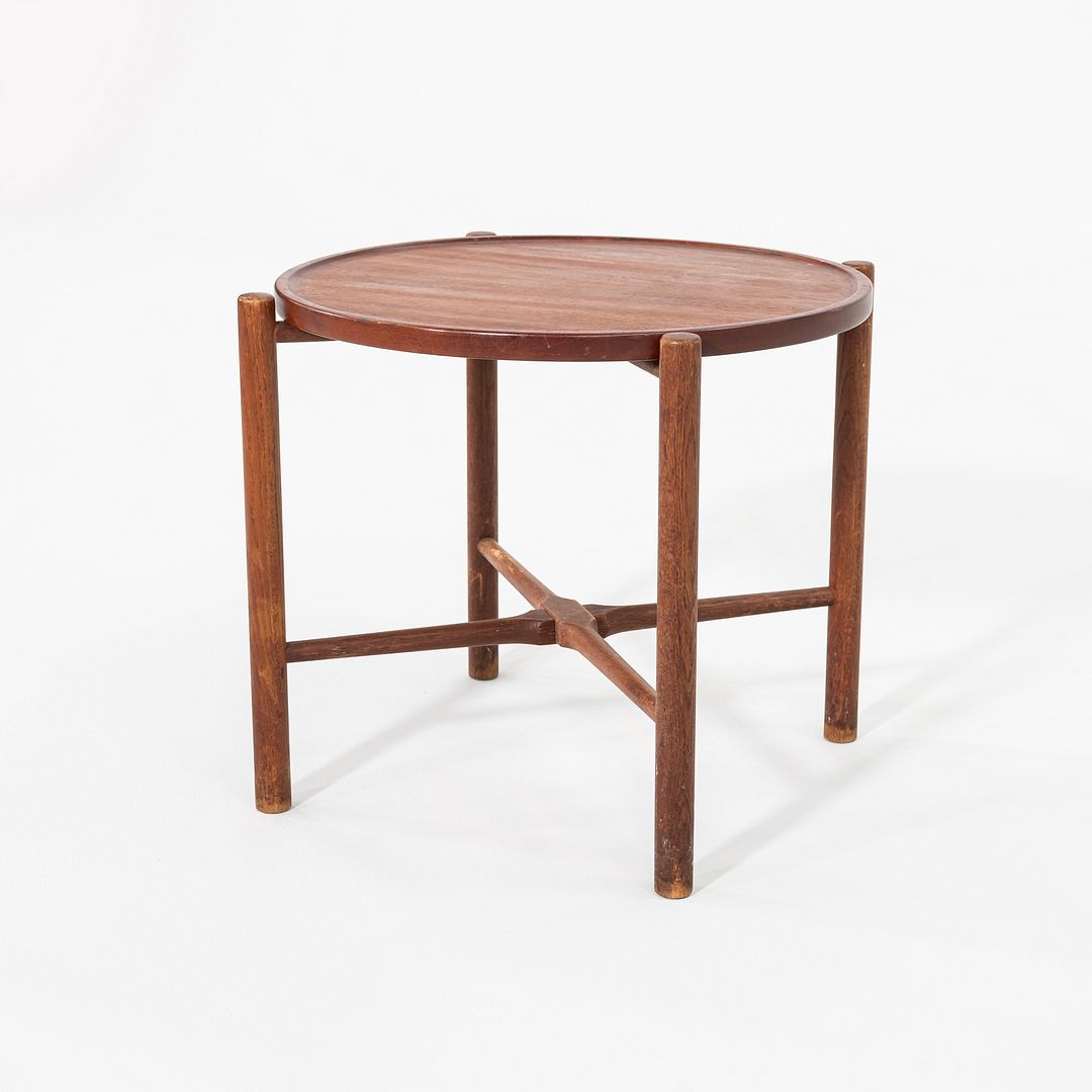PP35 Folding Table