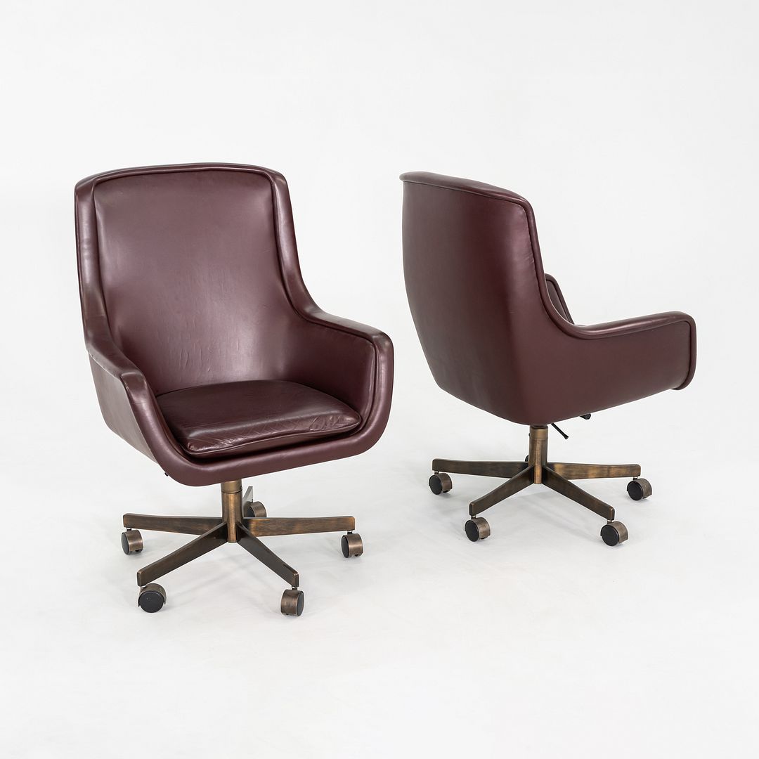 Executive Desk Chair