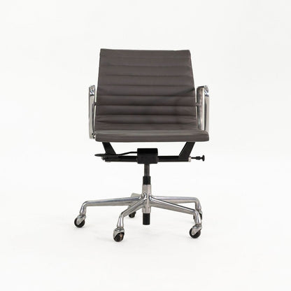 Aluminum Group Management Desk Chair, model EA335