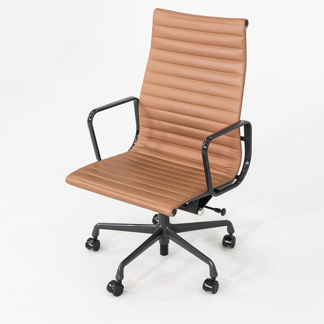 Aluminum Group Executive Desk Chair, EA337