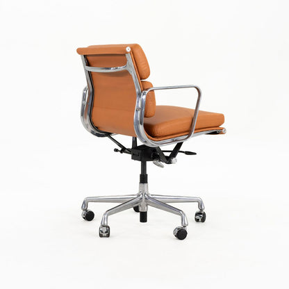 Eames Soft Pad Management Desk Chair, EA435