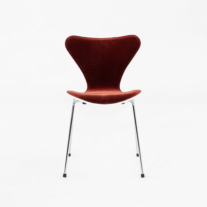 Series 7 Chair, Model 3107