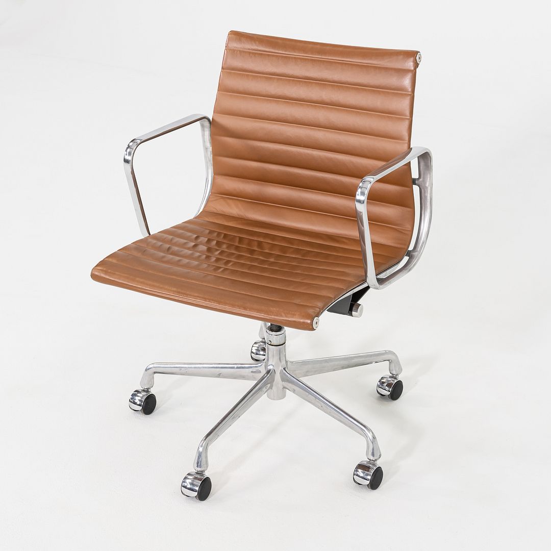 Aluminum Group Management Desk Chair, Model EA335