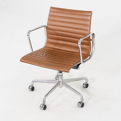 Aluminum Group Management Desk Chair, Model EA335