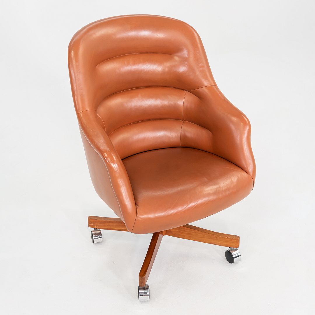 Executive Desk Chair