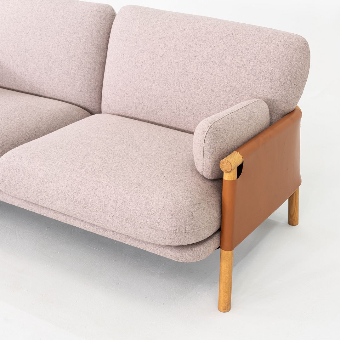 Savannah Sofa