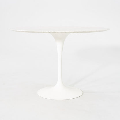 Tulip Dining Table