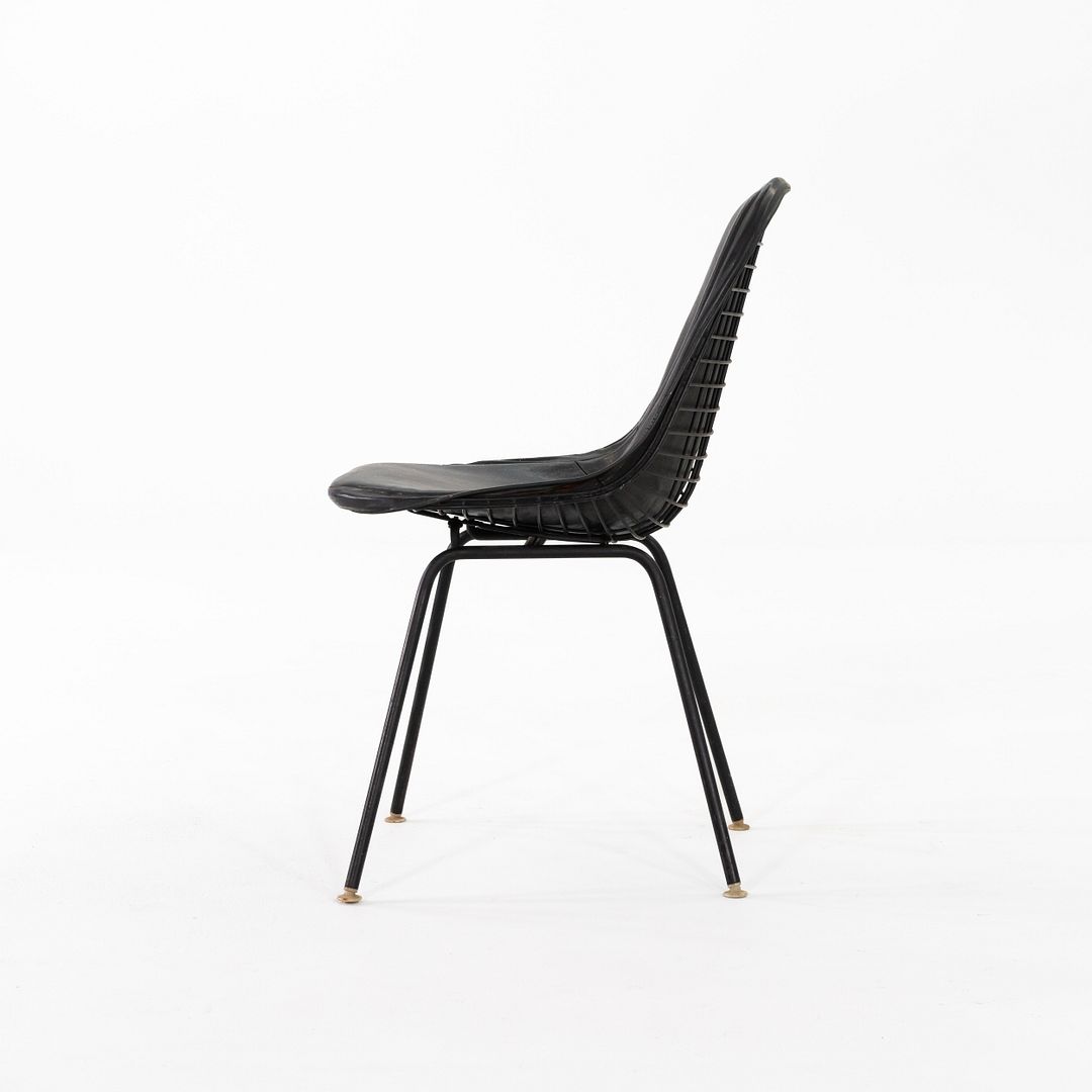 DKX-1 Chair