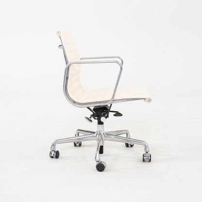Aluminum Group Management Desk Chair, Model EA335