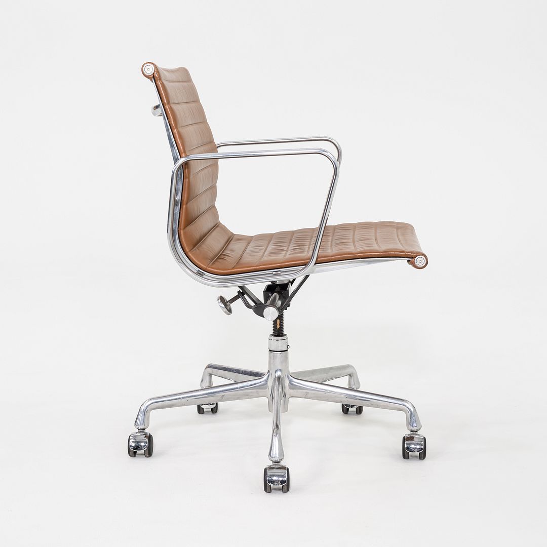 Aluminum Group Management Desk Chair, Model EA335