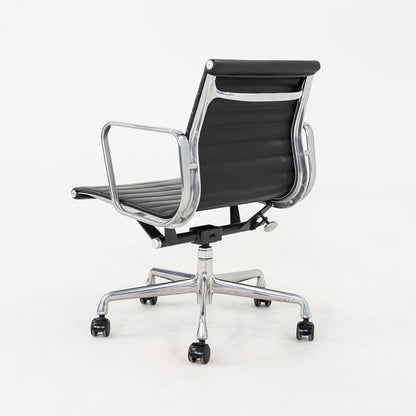 Aluminum Group Management Desk Chair, Model EA335