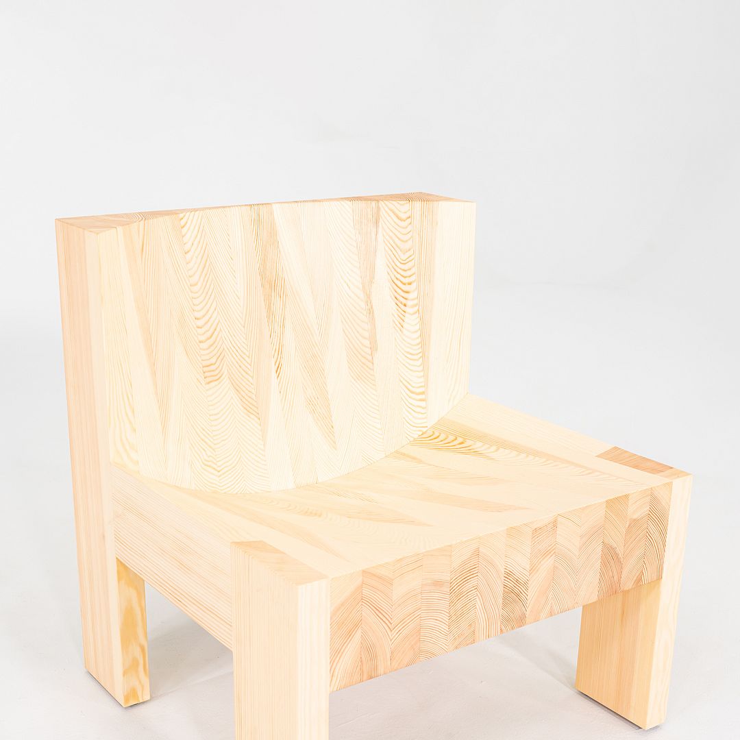 005 Lounge Chair