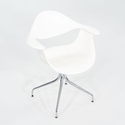 Swag Leg Chair