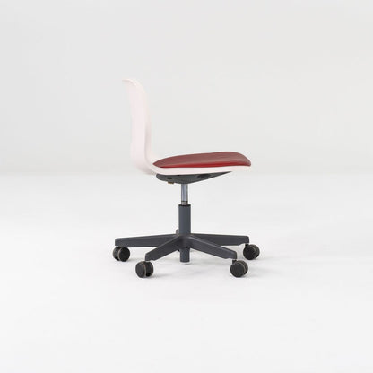 SixE Swivel Desk Chair