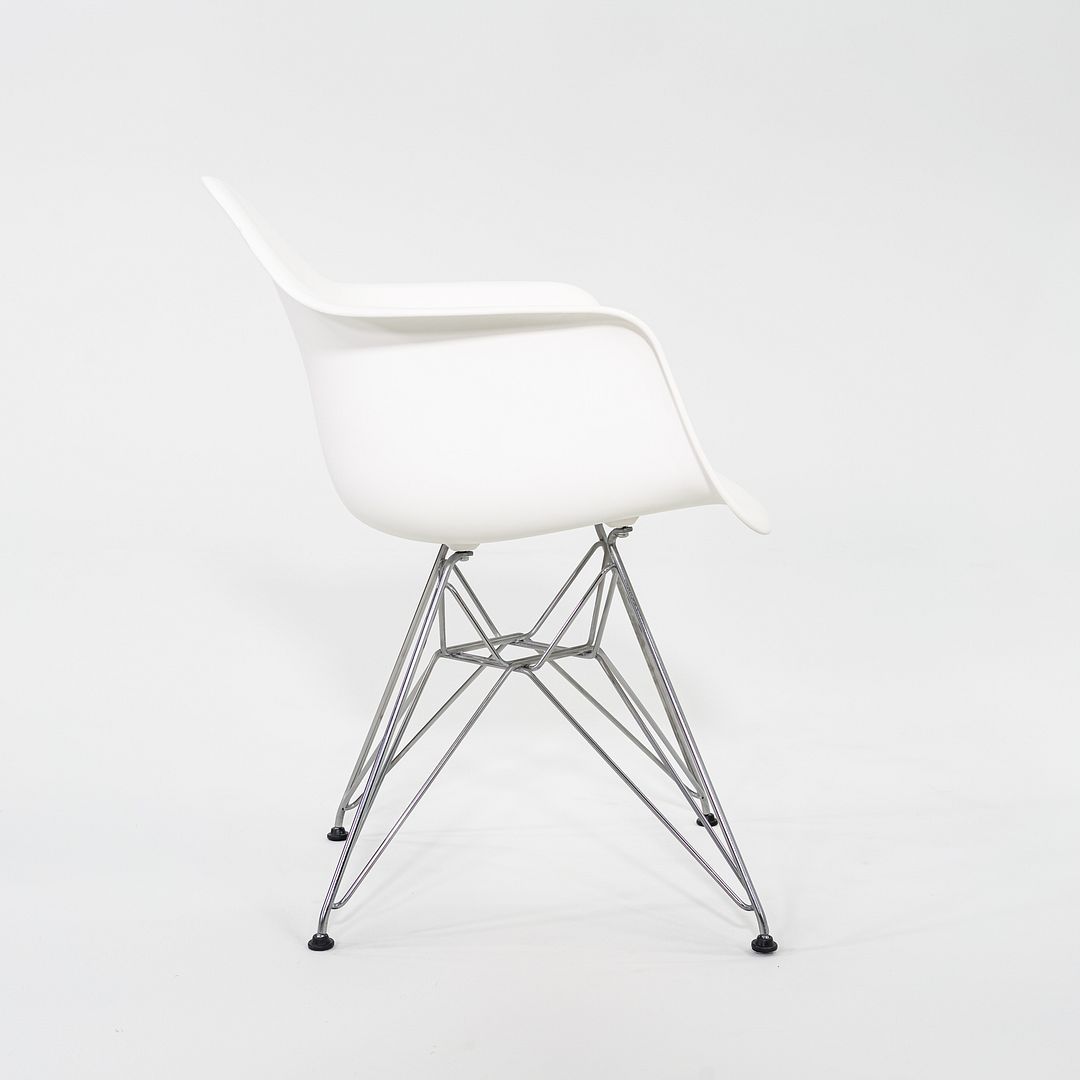 DAR Chair