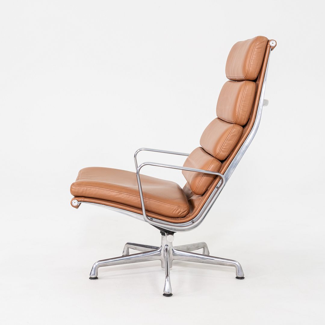 Eames Soft Pad Lounge Chair, Model EA433