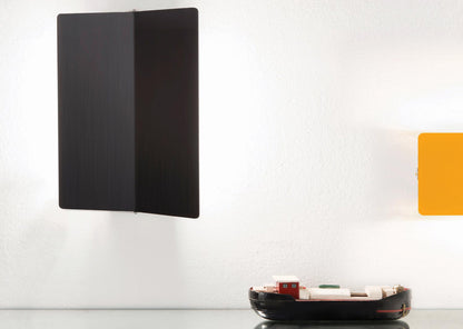 Applique à Volet Pivotant Plié Wall Lamp
