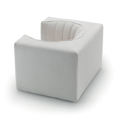 9000 Armchair
