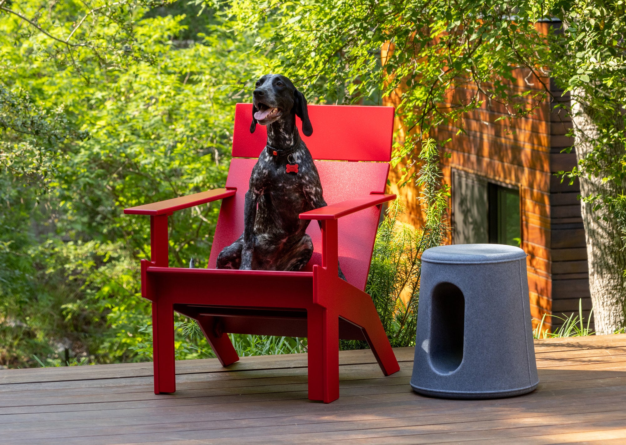 Dewey Stool