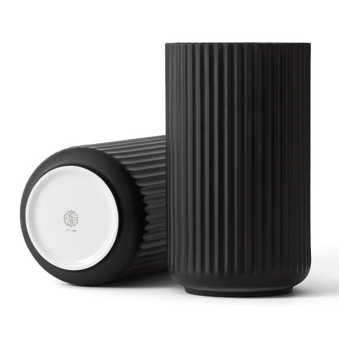 Lyngby Porcelaen Vase — Black