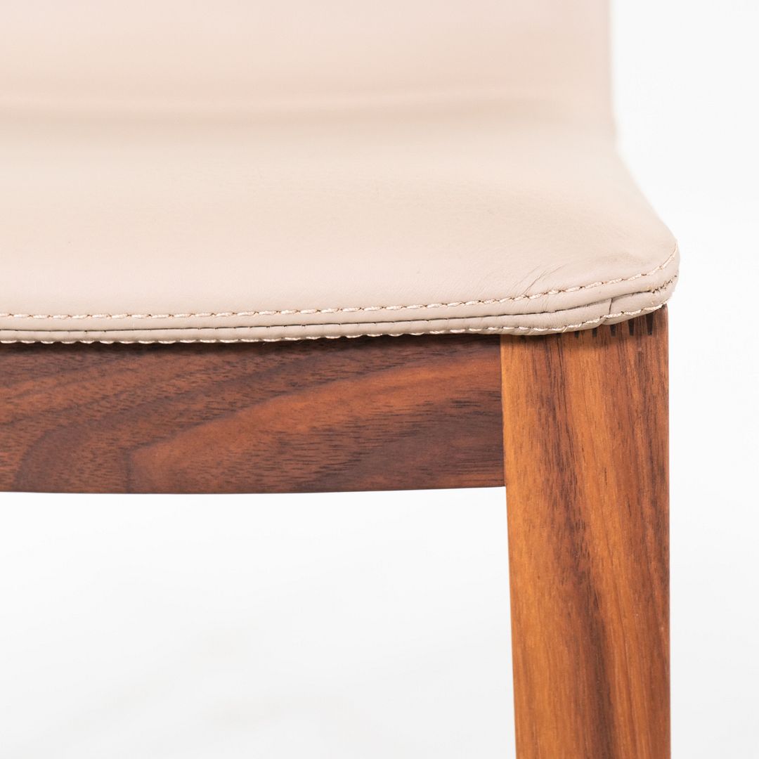 CHALLENGE Side Chair