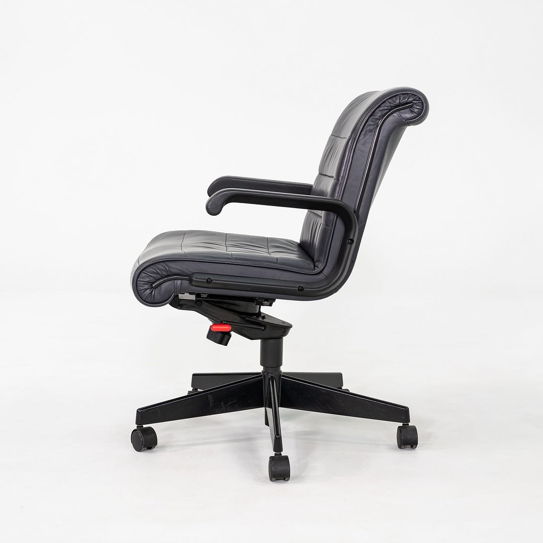 Management Desk Chair
