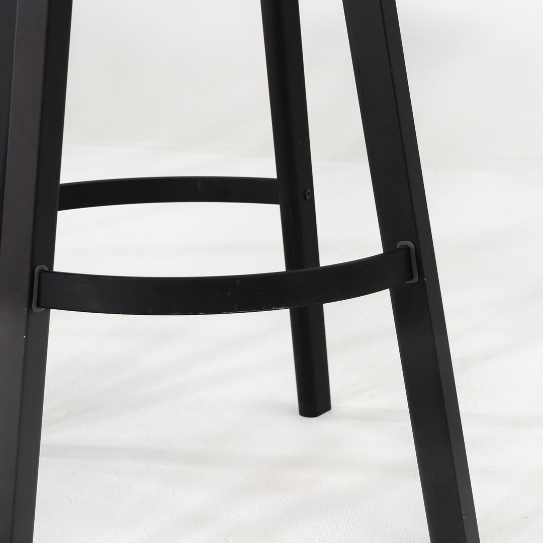 Su Bar Stool