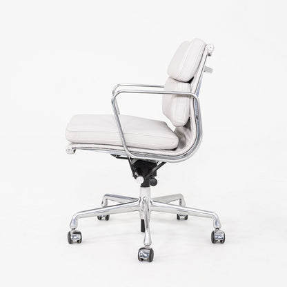 Soft Pad Management Desk Chair, EA435
