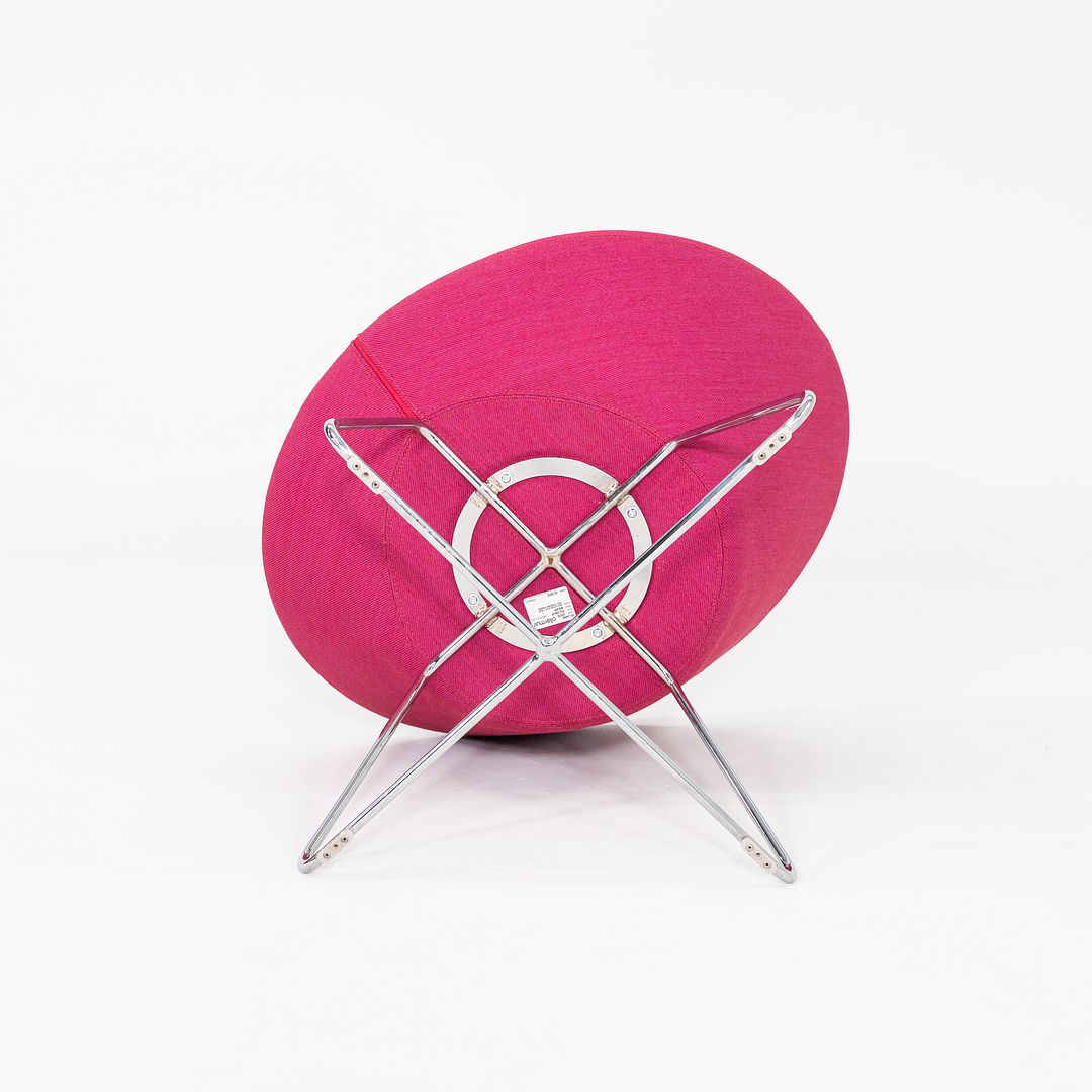Conic Lounge Chair