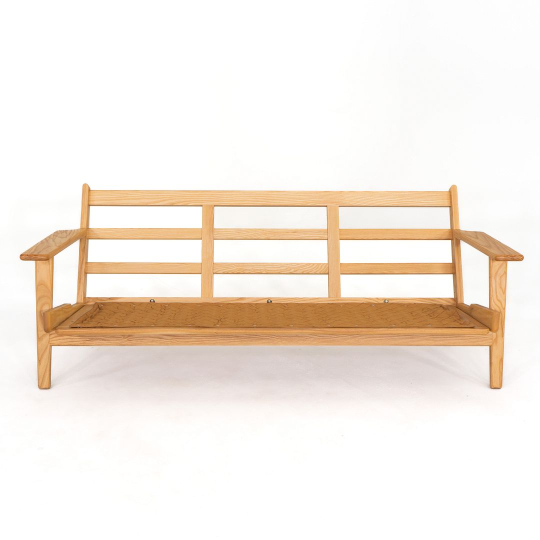 Getama GE-290 Three Seat Sofa