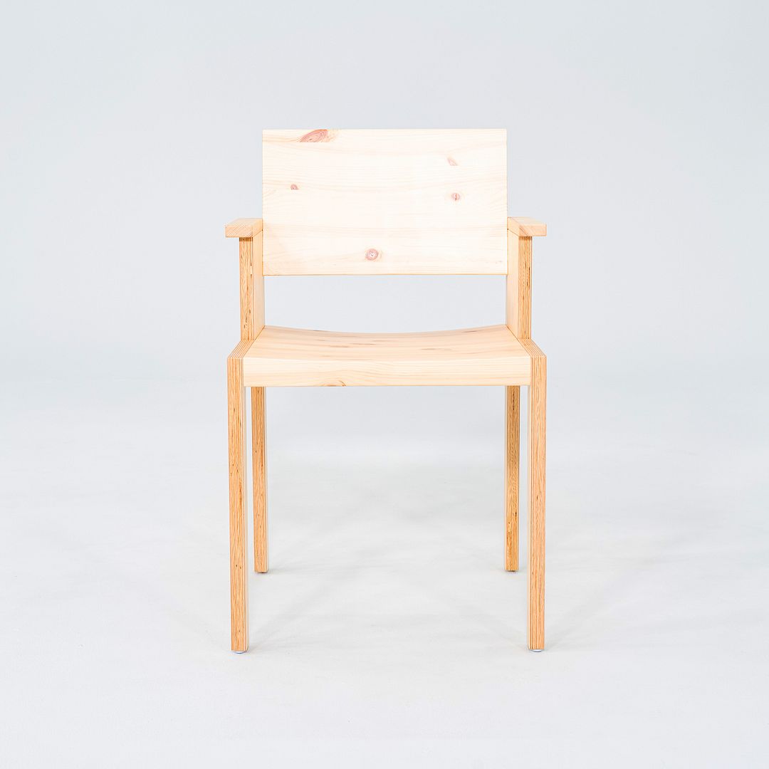 016 Maasto Dining Armchair