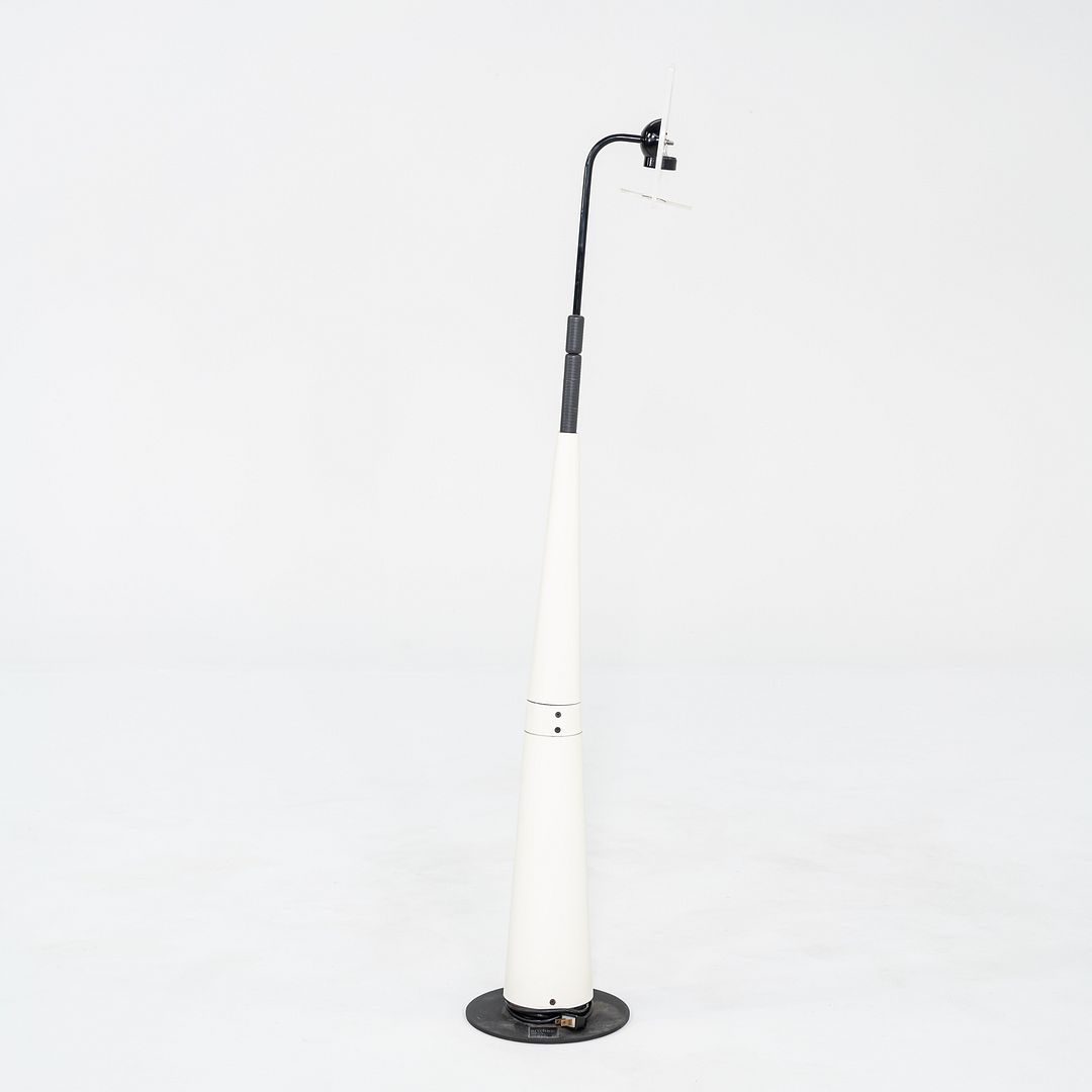 1195 Floor Lamp