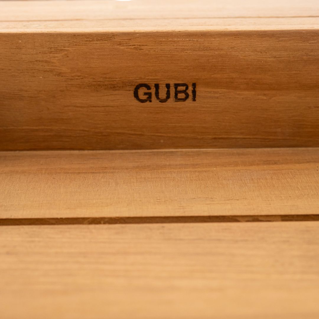 Atmosfera Dining Table
