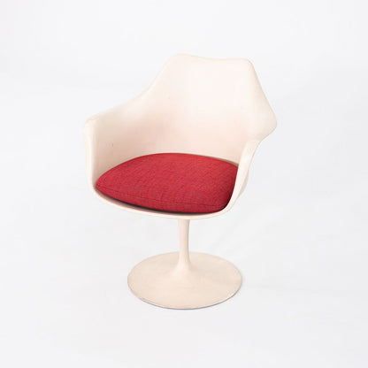 Saarinen Pedestal Tulip Armchair, Model 150 US