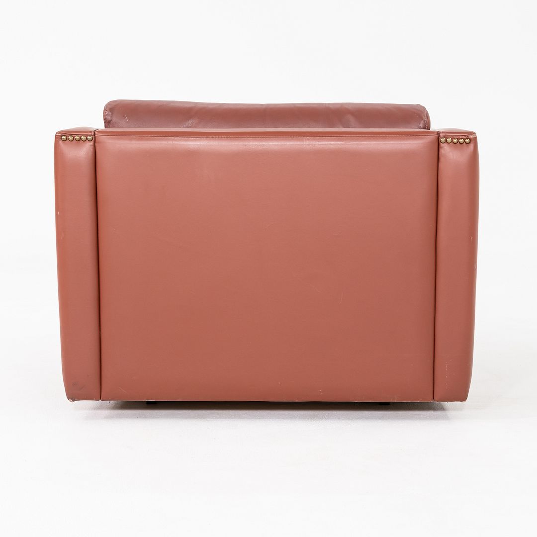Club Lounge Chairs