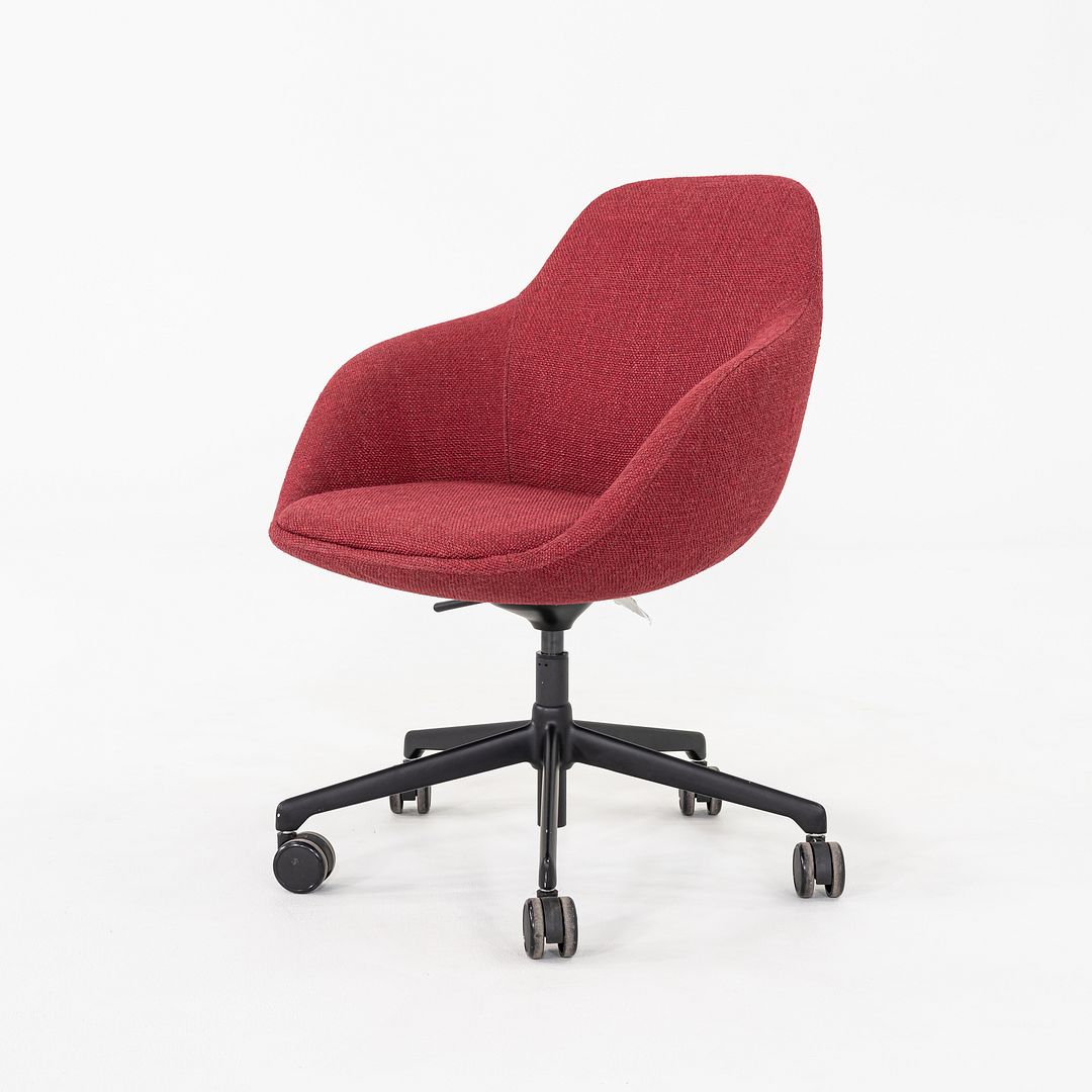 Chantal Swivel Chair