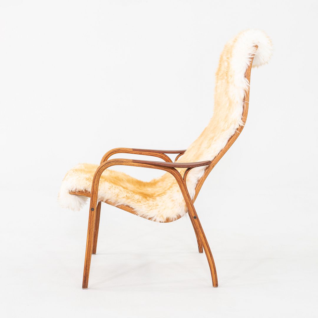 Lamino Armchair