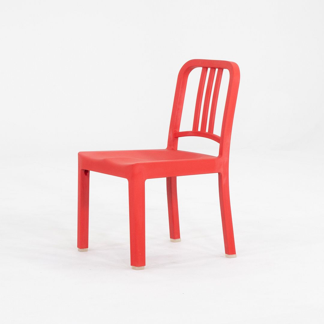 111 Navy Mini Chair
