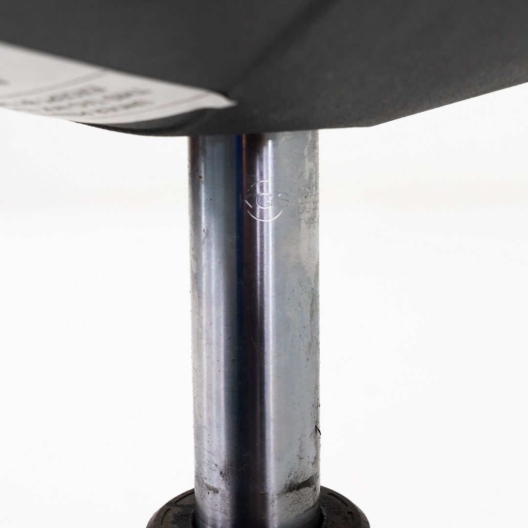 SixE Swivel Desk Chair