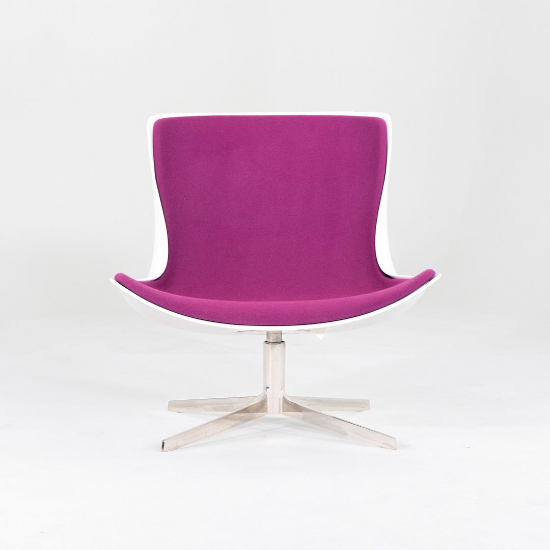 Vika Swivel Lounge Chair
