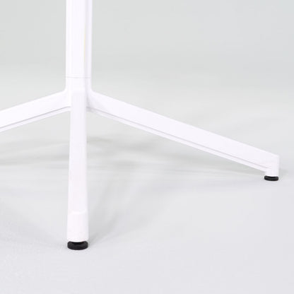 Dividends Horizon X-Base Dining / Cafe Table