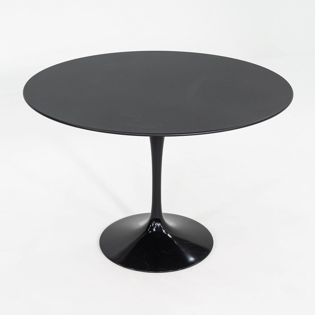 Tulip Dining Table