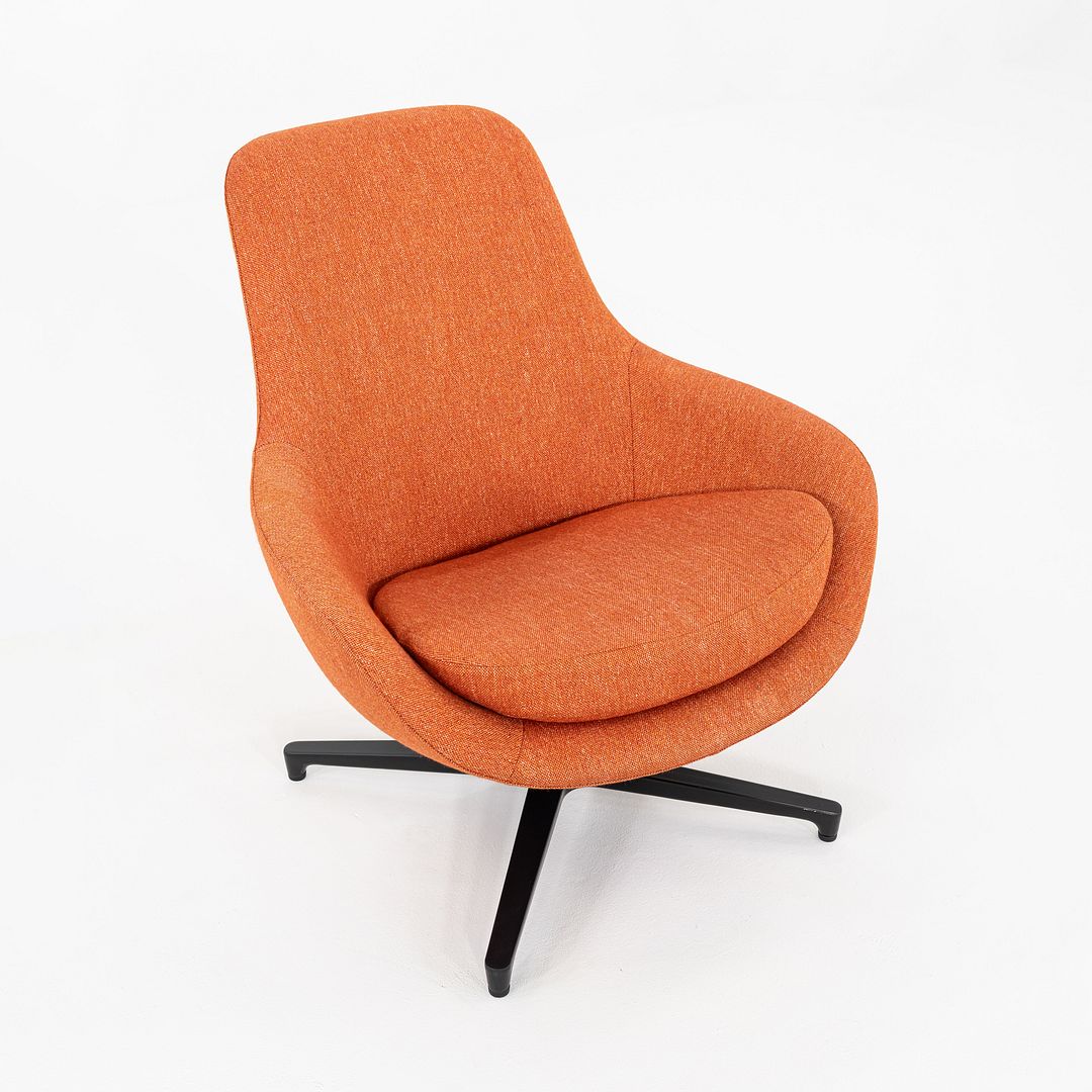 Saiba Lounge Chairs