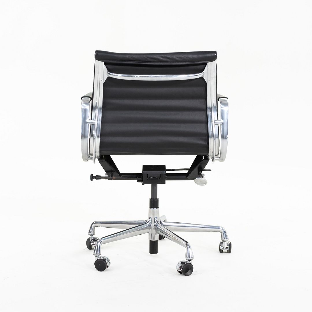 Aluminum Group Management Desk Chair