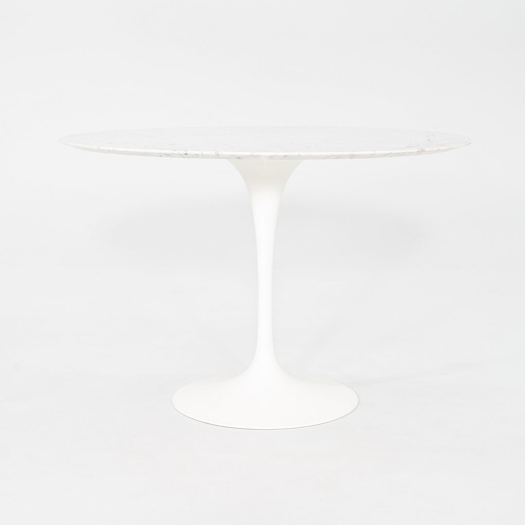 Tulip Dining Table